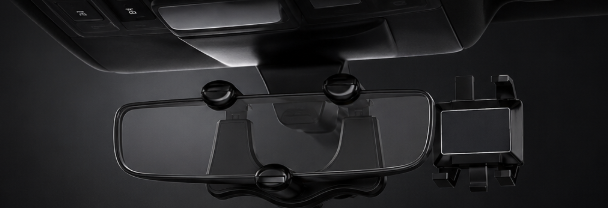 Novra – Rearview Mirror Phone Mount